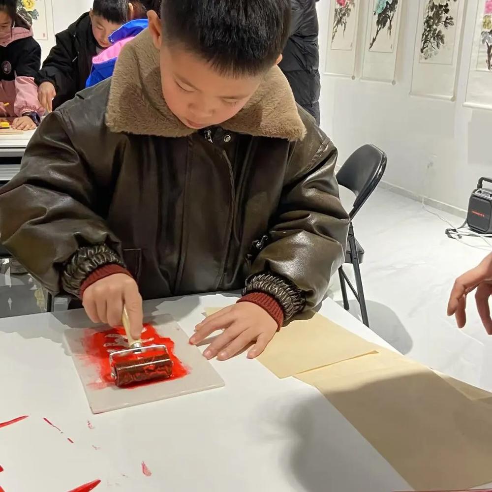 雕刻时光 传承经典--邻通社群中心雕版印刷活动圆满落幕