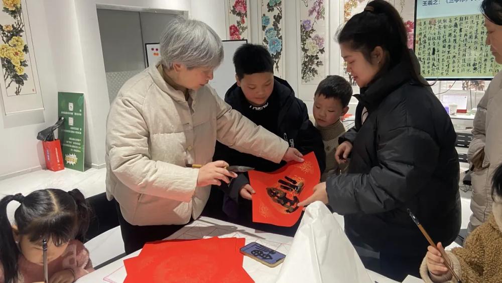 墨香传情，书写文明——书法传承志愿者活动圆满落幕